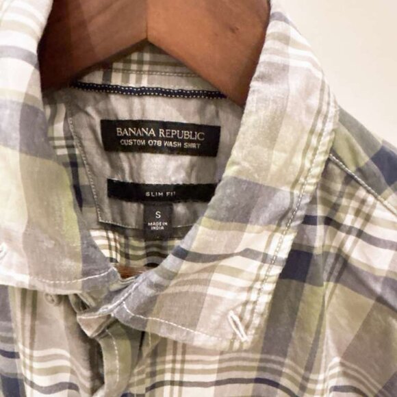 Men's Shirts (Banana Republic) - Picture 3 of 3